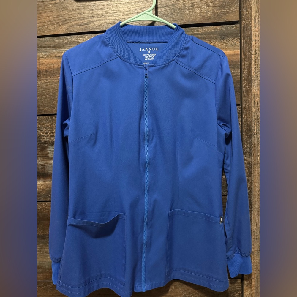 Jaanuu Women's Vibrant Blue Scrub Jacket